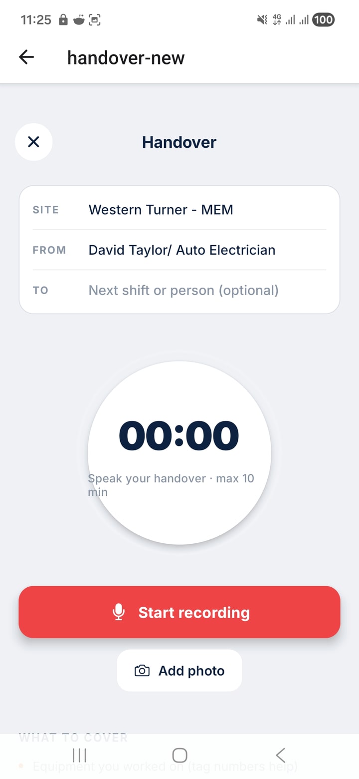 ShiftCore Voice Handover record screen, site and operator filled in, 00:00 timer ready, Start recording button.